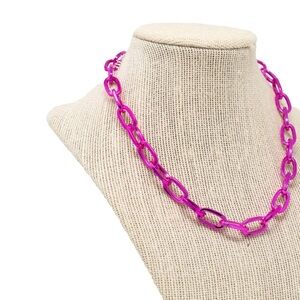 Bold Fuchsia Link Chain Courtney necklace